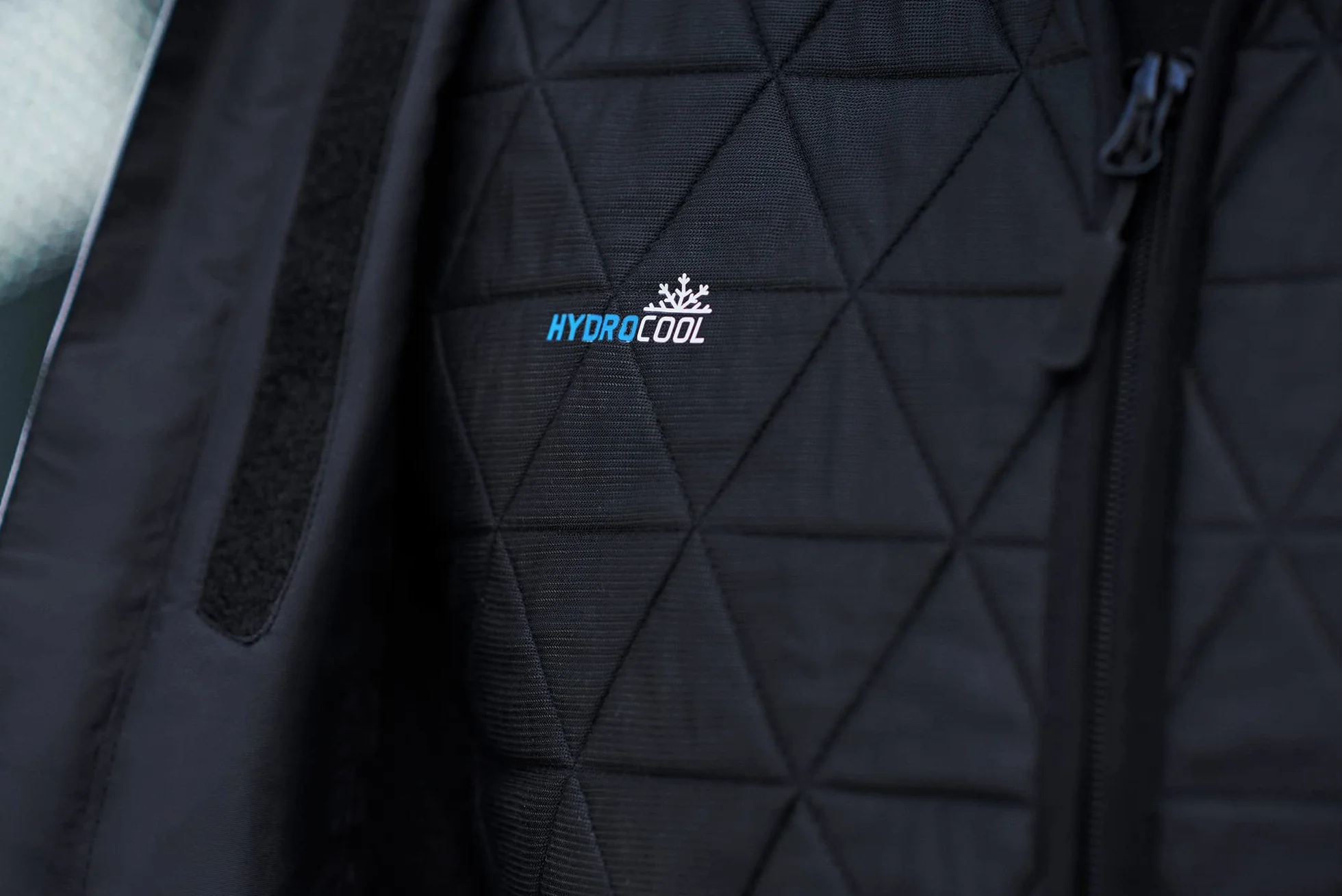 SHIMA HYDROCOOL - Chaleco de Moto Ultraligero y Refrigerante Fabricado en Polímero HyperKwel. Hasta 8 horas de Efecto Refrigerante | Compatible con las Chaquetas SHIMA