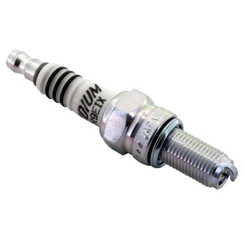 NGK - 4 nuevas bujías de iridio Iridium CR9EIX